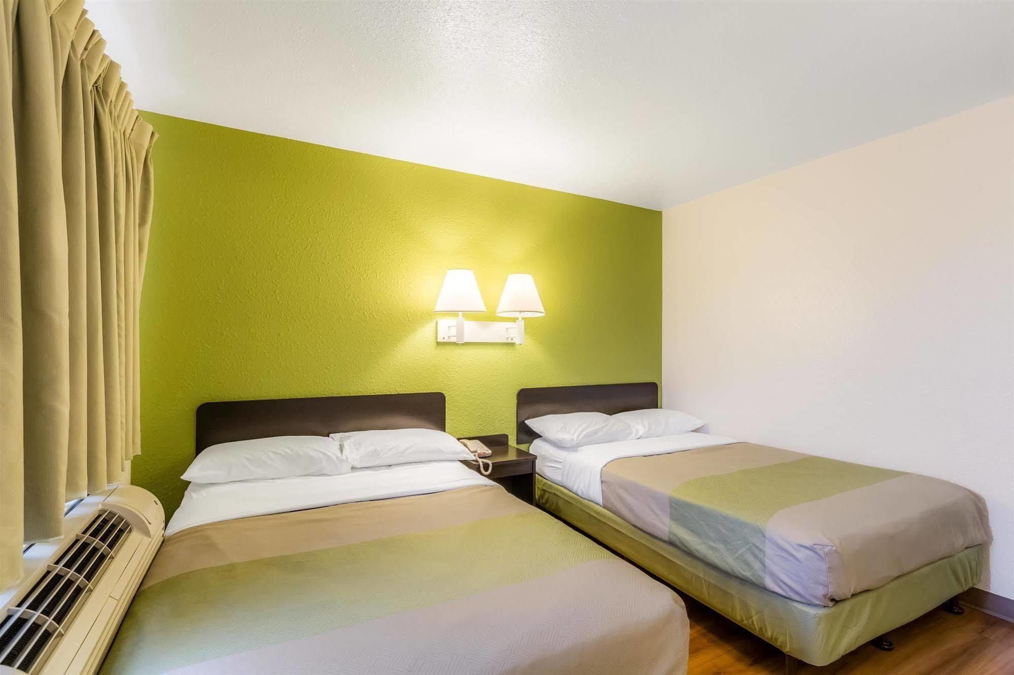 Motel 6-Green Bay, Wi Bagian luar foto